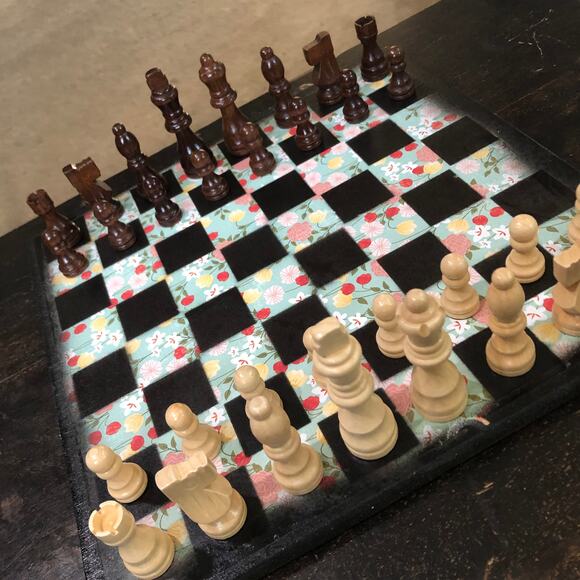 Scrapbook Chess Set - Mint Green Flowers - Picture 5 of 12